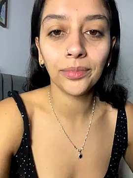 Snapshot of BrittanyDiaz chatting on 10.08.25 BrittanyDiaz online show from 10.08.25