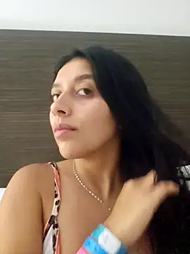 Snapshot of BrittanyDiaz chatting on 10.13.25 BrittanyDiaz online show from 10.13.25