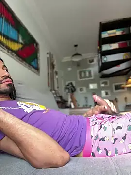 Snapshot of hotcamboy420 chatting on 01.27.25 hotcamboy420 online show from 01.27.25