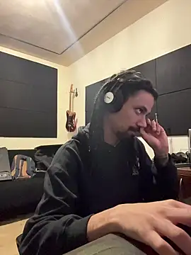 hotcamboy420 online show from 12.05.25