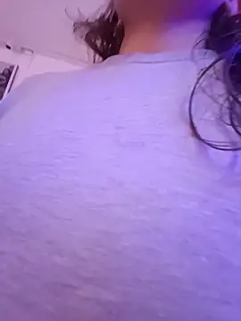 karlamorris  online show from 10.30.25