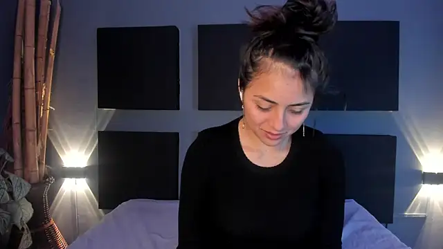 Sophy SmileSweet online show from 02.08.25