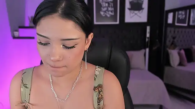 Snapshot of renee_shelby_ chatting on 02.19.26 renee shelby online show from 02.19.26