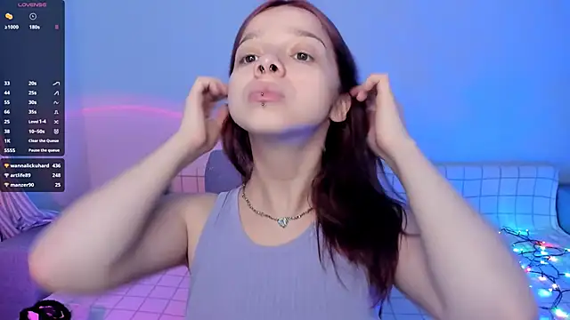 Snapshot of crystal_lilith chatting on 12.28.24 crystal lilith online show from 12.28.24