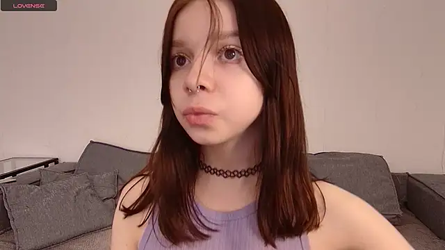 Snapshot of crystal_lilith chatting on 10.03.25 crystal lilith online show from 10.03.25