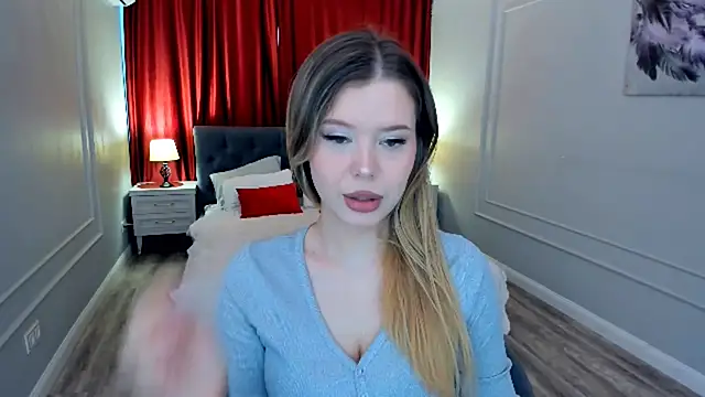 FollowLovee online show from 04.02.26