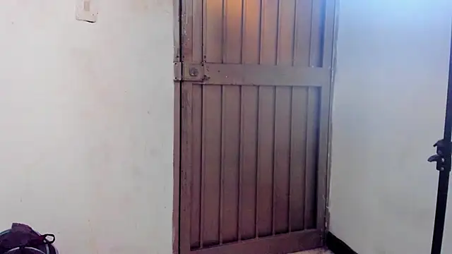 EvaxEmma online show from 02.22.25