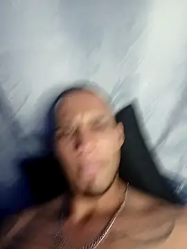 MagnusFrost online show from 02.26.25