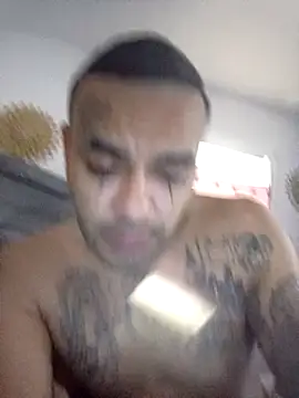 Snapshot of Houstonslong1 chatting on 01.24.25 Houstonslong1 online show from 01.24.25