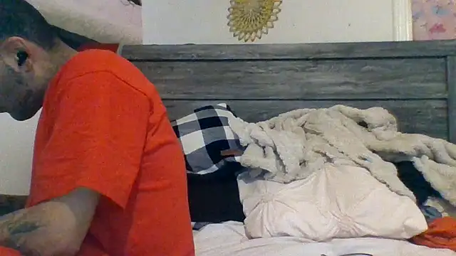 Snapshot of Houstonslong1 chatting on 01.28.25 Houstonslong1 online show from 01.28.25