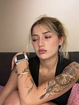 yaprakmericc online show from 10.29.25