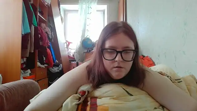 Snapshot of DesireMelissa chatting on 02.24.26 DesireMelissa online show from 02.24.26