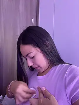 Latina vanessa online show from 01.18.25