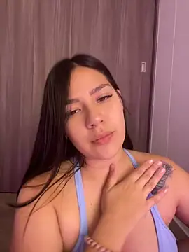 Latina vanessa online show from 01.25.25