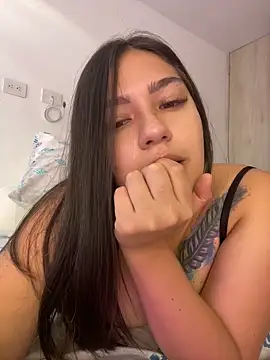 Latina vanessa online show from 01.31.25