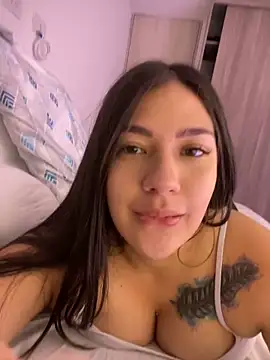 Latina vanessa online show from 02.26.25