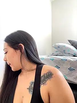 Latina vanessa online show from 11.01.25