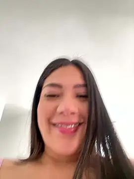 Latina vanessa online show from 01.11.26
