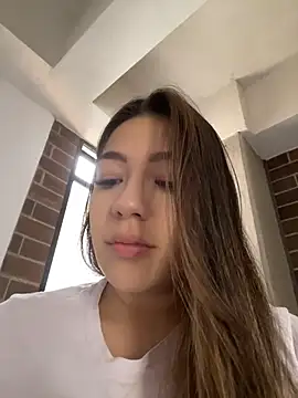 Latina vanessa online show from 07.05.26