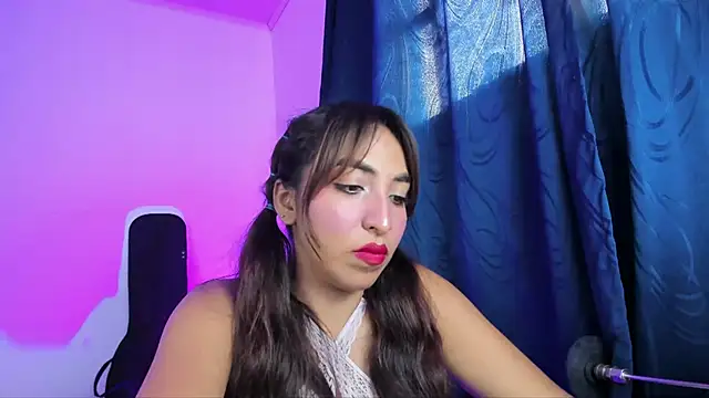 Leticia brownn1 online show from 03.19.25