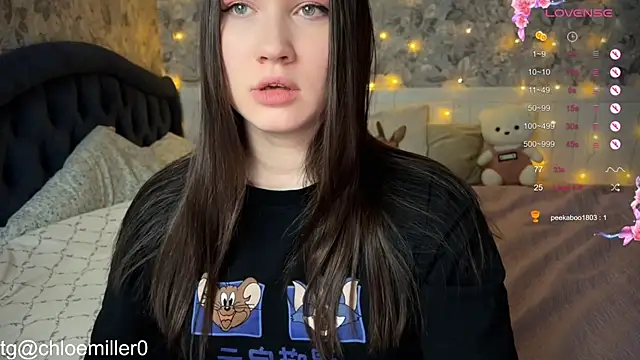 ChloeMillerMeow online show from 02.12.25