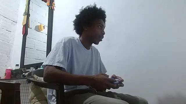 Larry-n-clouds online show from 02.03.26