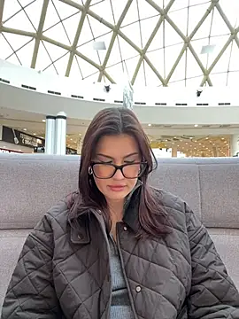 Snapshot of RinaCat chatting on 03.11.25 RinaCat online show from 03.11.25