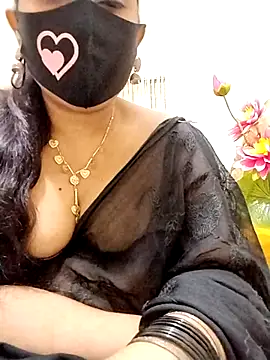 Snapshot of Ameera19 chatting on 02.17.25 Ameera19 online show from 02.17.25