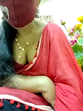 Snapshot of Ameera19 chatting on 02.20.25 Ameera19 online show from 02.20.25