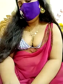 Snapshot of Ameera19 chatting on 03.07.25 Ameera19 online show from 03.07.25