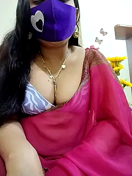 Snapshot of Ameera19 chatting on 03.07.25 Ameera19 online show from 03.07.25