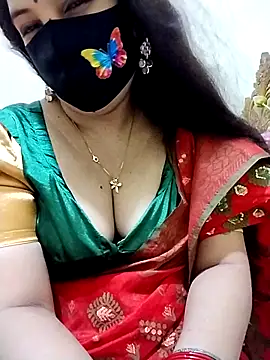 Snapshot of Ameera19 chatting on 09.19.25 Ameera19 online show from 09.19.25