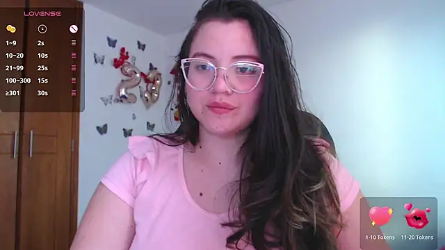 Sarahros1 online show from 02.18.25