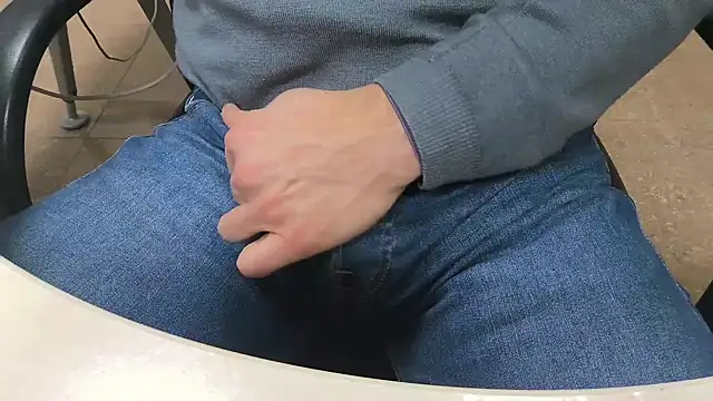 alessandroman2114 online show from 02.09.26