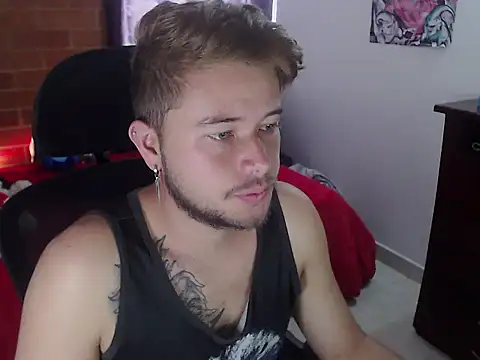 JOHANLEON1 online show from 10.28.25