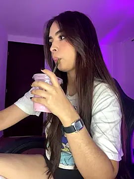 Snapshot of soy_paulina chatting on 11.30.25 soy paulina online show from 11.30.25