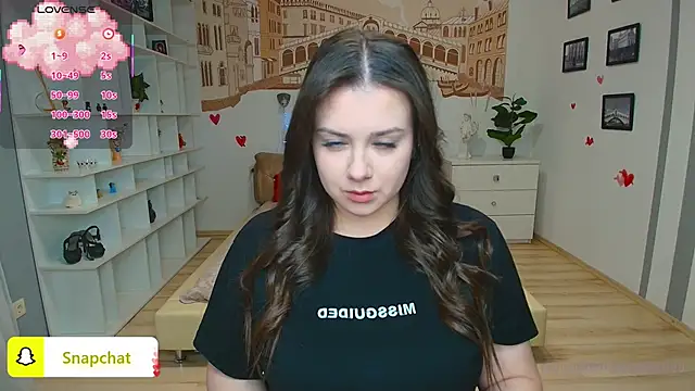 AnettaMilder online show from 04.17.26