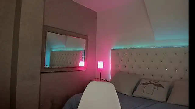 Snapshot of keyla__ross chatting on 12.13.24 keyla ross online show from 12.13.24