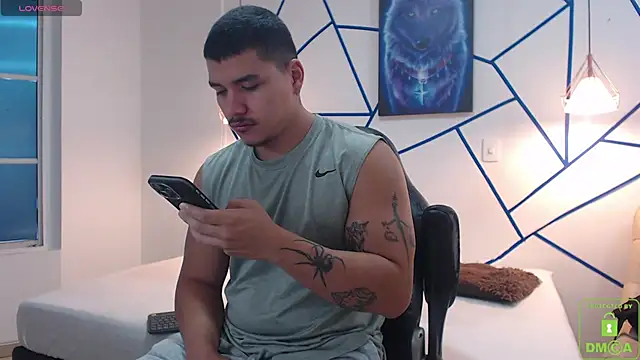 Snapshot of paulo_allen chatting on 12.29.24 paulo allen online show from 12.29.24