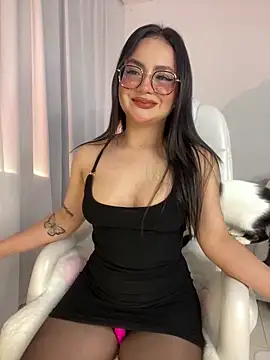 montmariana online show from 02.26.25