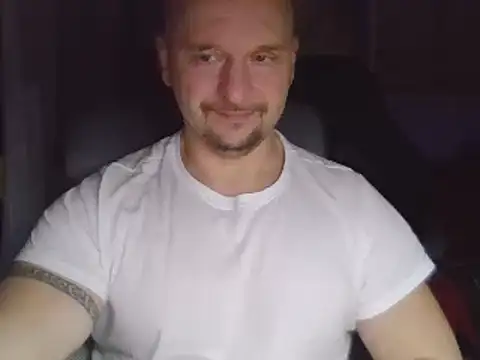 Snapshot of Sports-beast chatting on 01.30.25 Sports-beast online show from 01.30.25