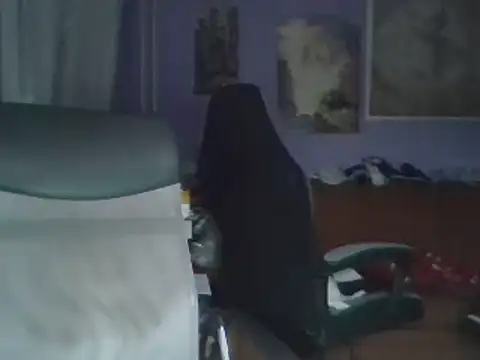 Snapshot of Sports-beast chatting on 02.10.25 Sports-beast online show from 02.10.25