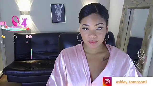 ashley Tompson1 online show from 03.04.25