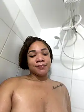 ashley Tompson1 online show from 10.20.25