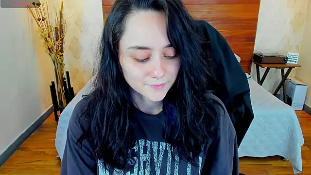 KatherineBond online show from 02.08.25