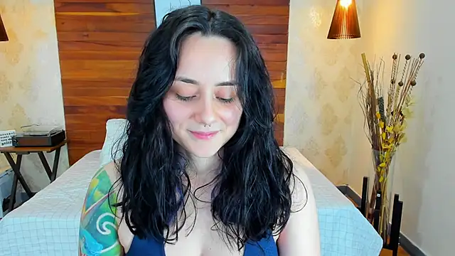 KatherineBond online show from 02.23.25