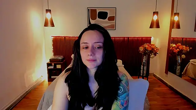 Snapshot of KatherineBond chatting on 08.03.26 KatherineBond online show from 08.03.26
