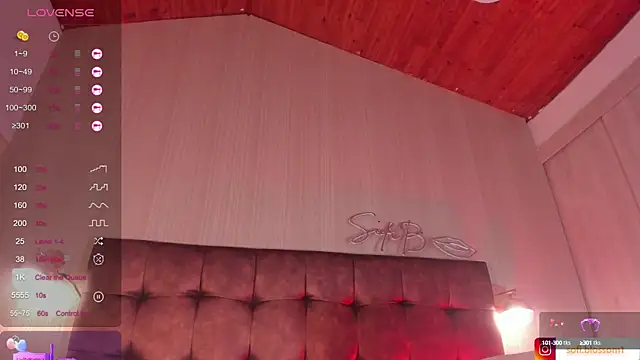 Snapshot of Sofi_Blossom chatting on 03.15.25 Sofi Blossom online show from 03.15.25