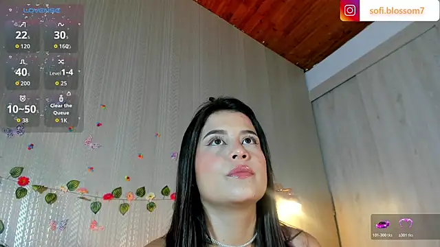 Snapshot of Sofi_Blossom chatting on 07.10.26 Sofi Blossom online show from 07.10.26