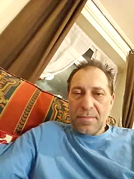 Snapshot of meateater1 chatting on 03.08.25 meateater1 online show from 03.08.25